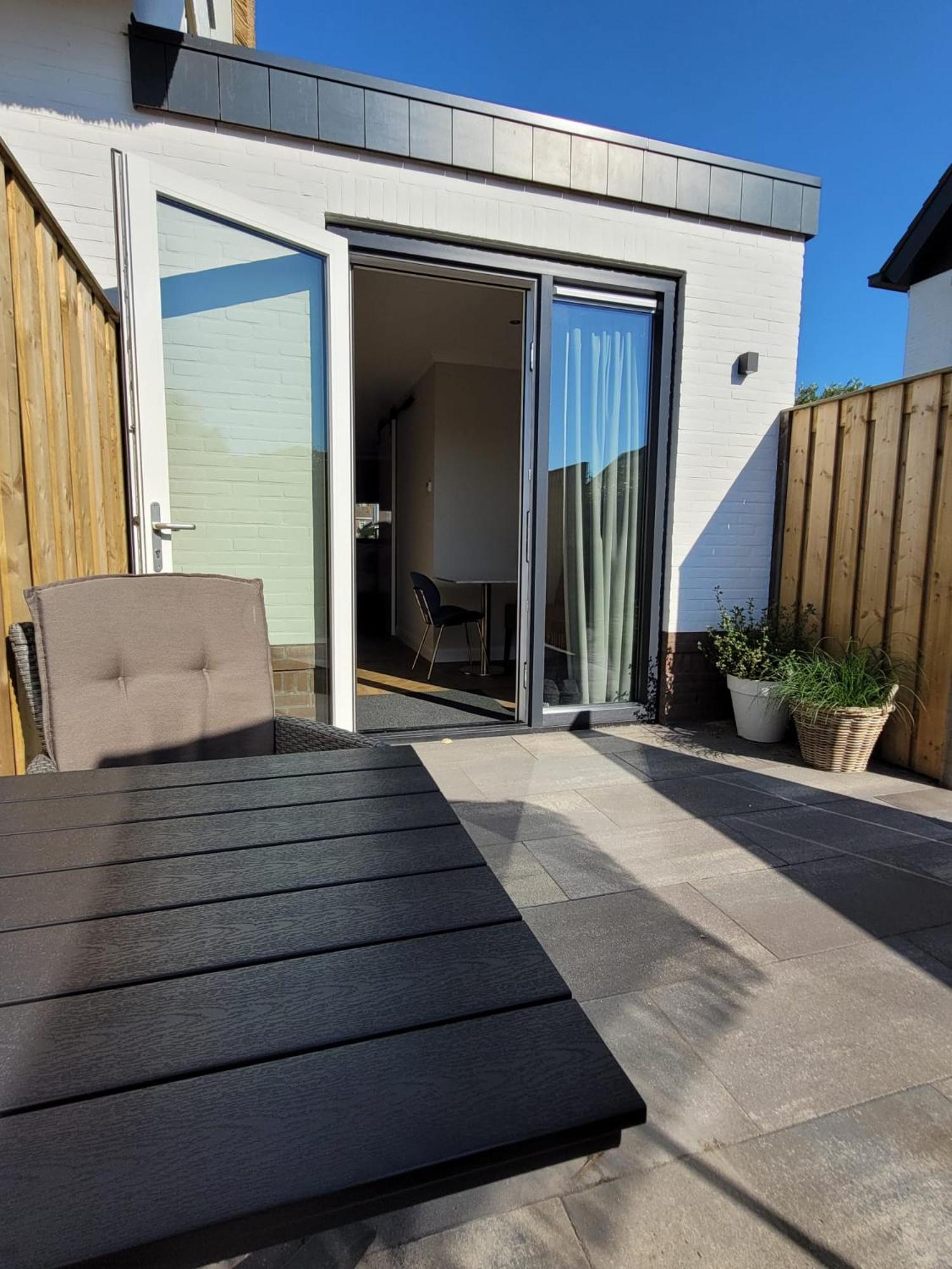 Luxe Kamer Langendam 48 Met Prive Terras Zoutelande Exterior photo